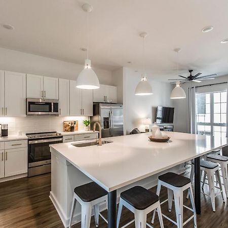 Brand New 4 Bedroom 4Bath Townhome With Amazing Rooftop! Νάσβιλ Εξωτερικό φωτογραφία